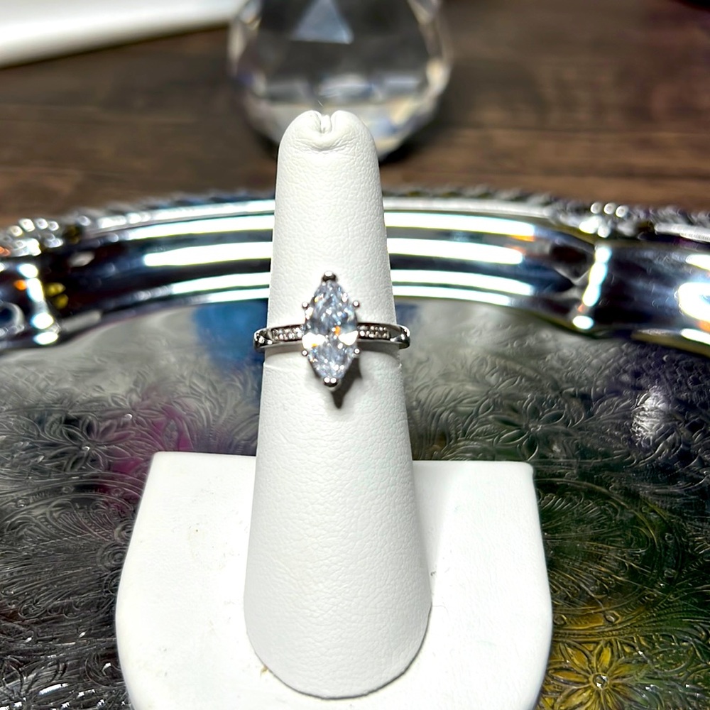 New Simulated 2ct Diamond Ring in .925ss